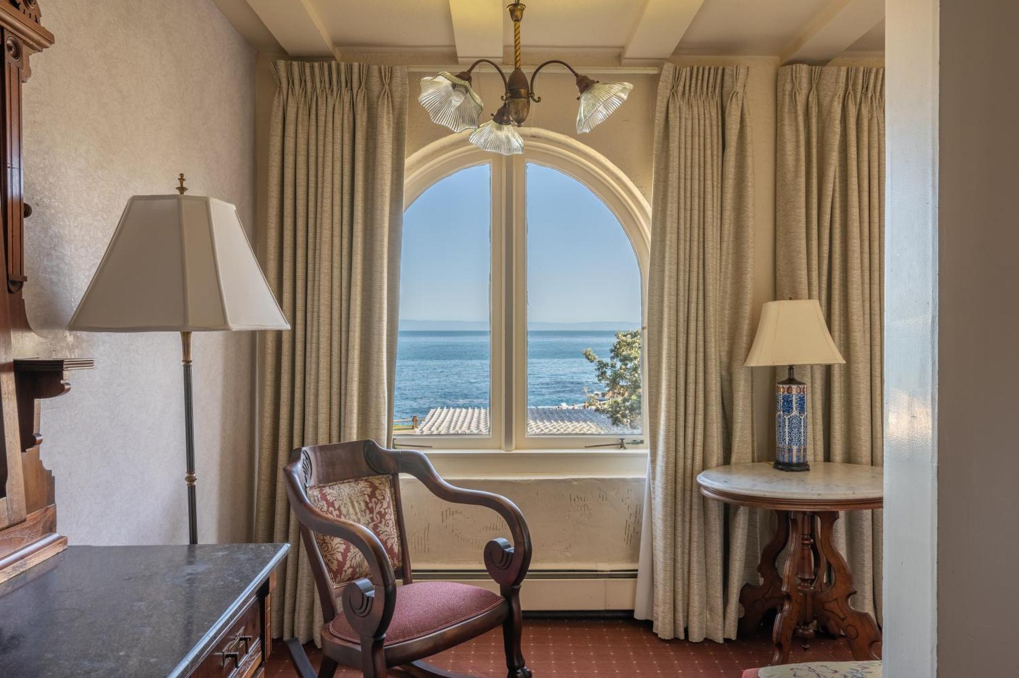 Martine Inn Pacific Grove Esterno foto